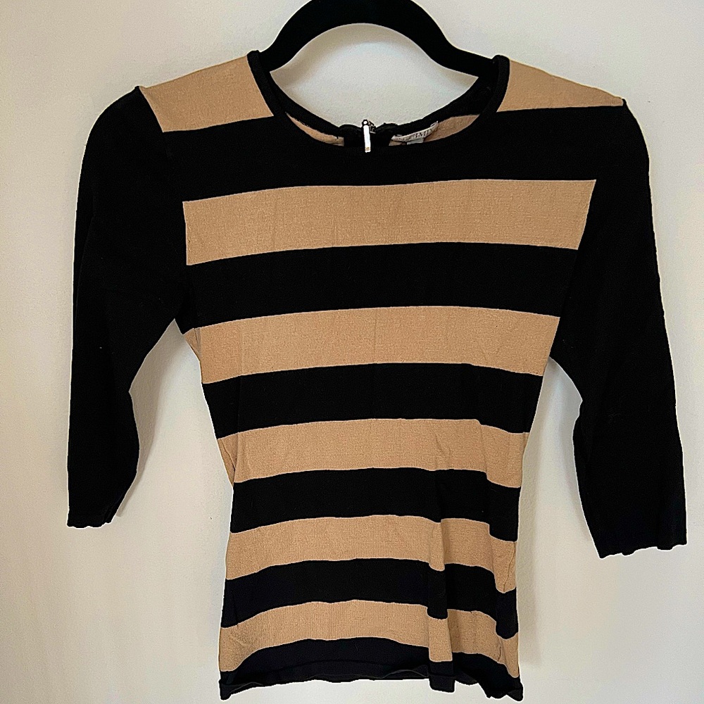 Intermix viscose top sz S
